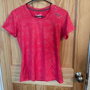 Like New, Women’s Size Medium Fitted Under Armor T-Shirt